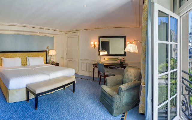 Shangri-La Paris Hotel