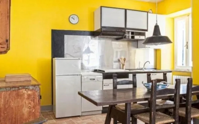 Monte S. Savino Apartments By Thazitalia