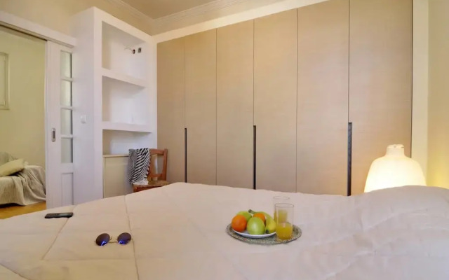 Historic Plaka Apartments