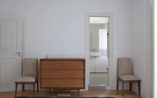 Lisbon Apartment - General Farinha Lisboa