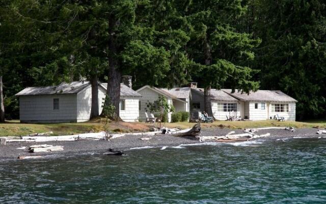 Lake Crescent Lodge