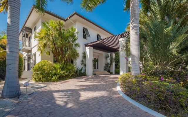 Luxury Cayman Villas