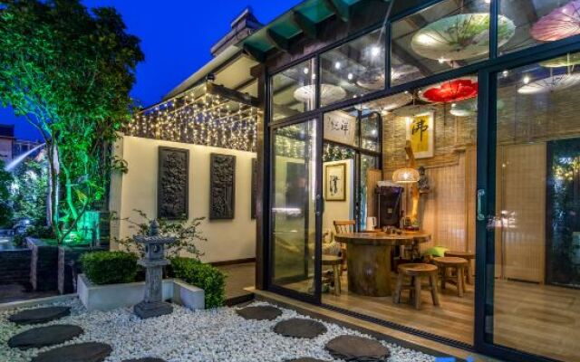Zhang's Garden Hostel