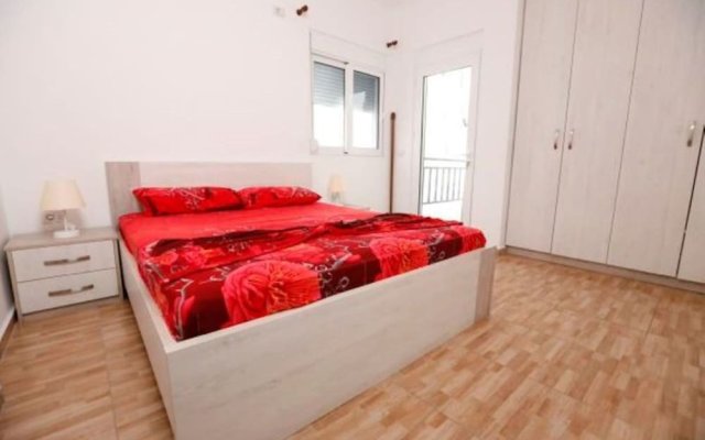 "sion Albania Saranda Apartment"