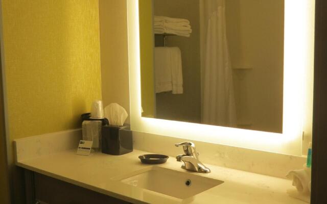 Holiday Inn Express & Suites Shippensburg by IHG