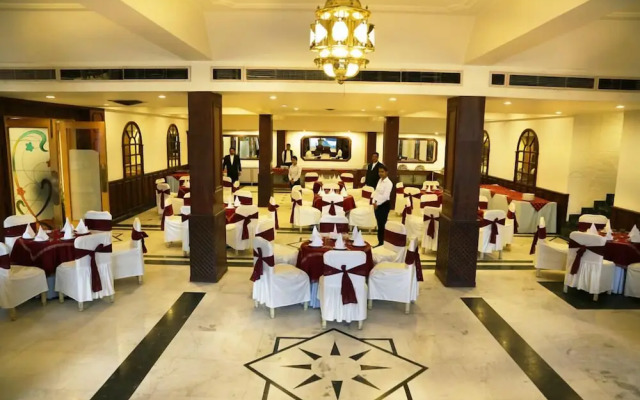 Hotel Kamal Palace