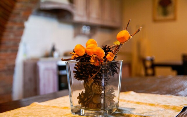 Spacious Holiday Home with Swimming Pool in Anghiari