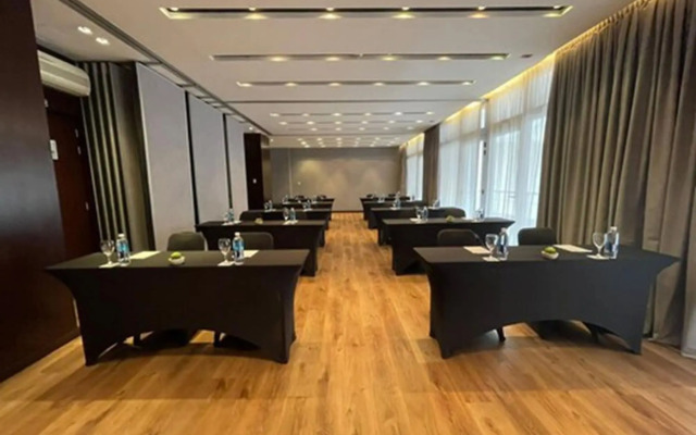 474 Buenos Aires Hotel