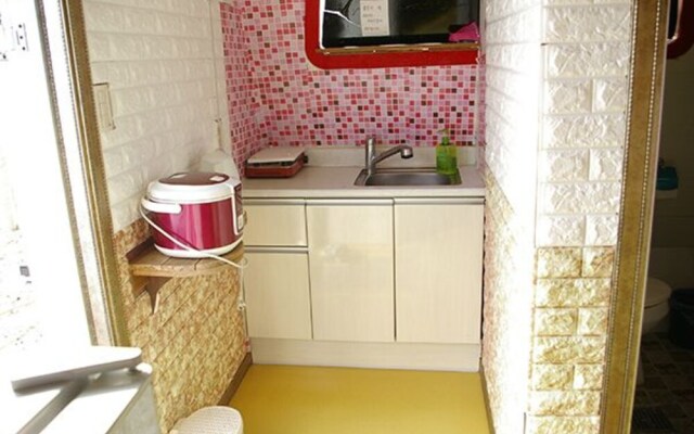 Eurwangni Seohae Camping Place