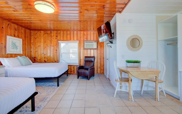 SeaWitch Motel