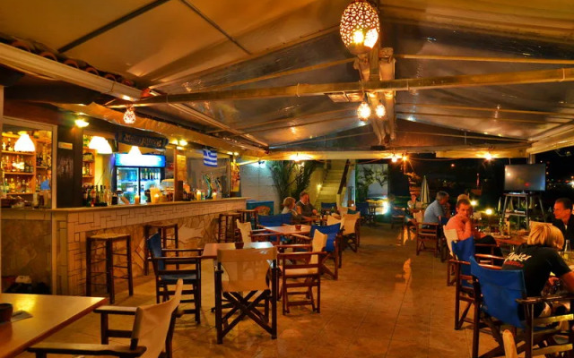 Filoxenia Beach Apartments