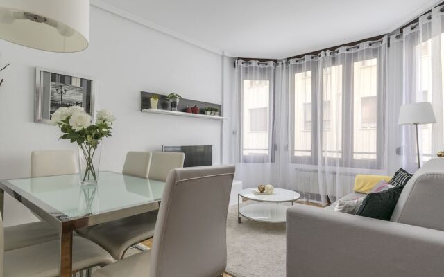 Trueba By Forever Rentals 2 Bedroom Apartment Wifi Zurriola Beach Kursaal