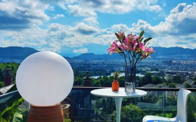 Oxysen Pool Hot Spring Hotel