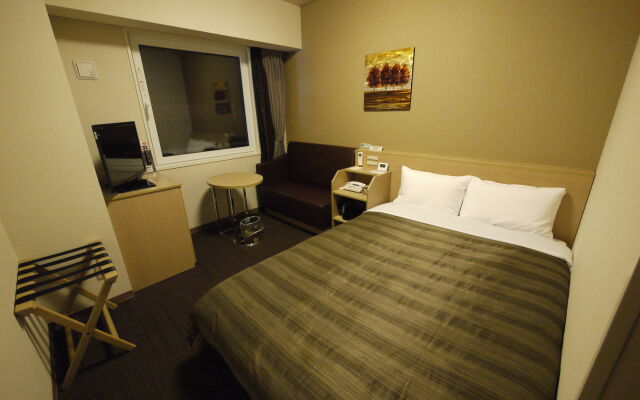 Hotel Route-Inn Toyama Inter