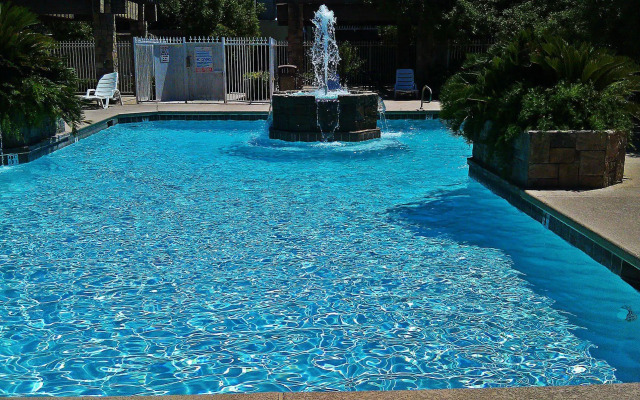 Manor Suites