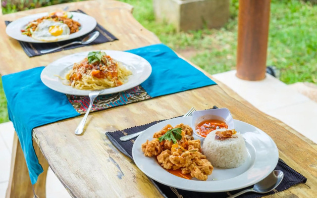 Crystal Bay Pool View Bungalow
