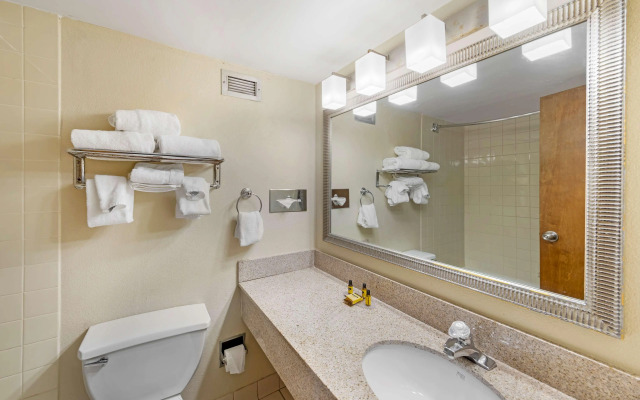Best Western Plus Madison-Huntsville Hotel