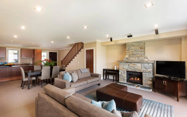 Platinum Queenstown Villas