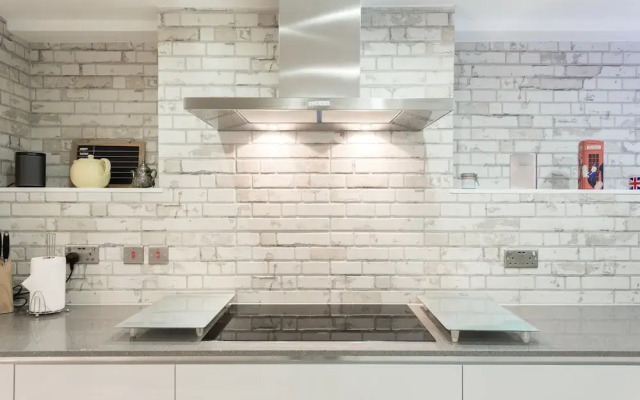 The London Warehouse Apartments