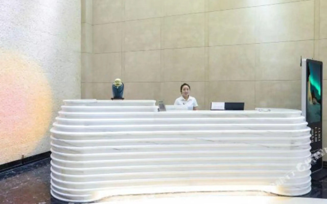 Cade Hotel (Nan'an Huahui Plaza)