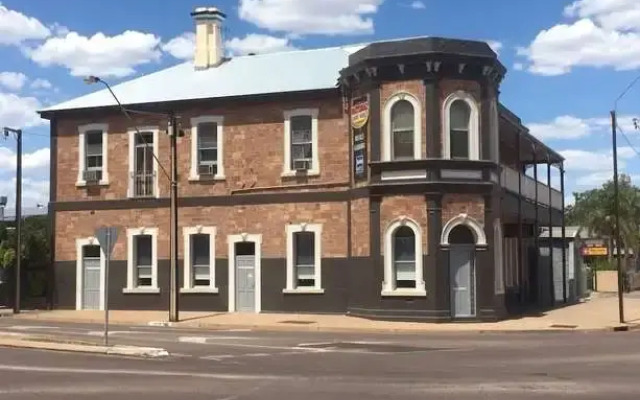 Pastoral Hotel Motel