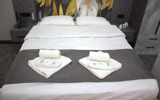 City Night Hotels