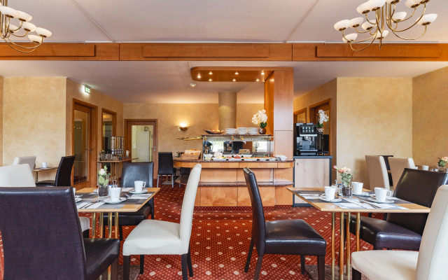 PLAZA INN Rieker Stuttgart Hauptbahnhof