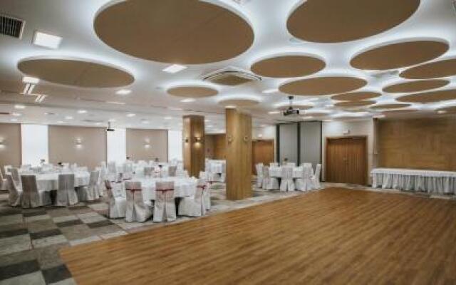 Hotel Radocza Park Business