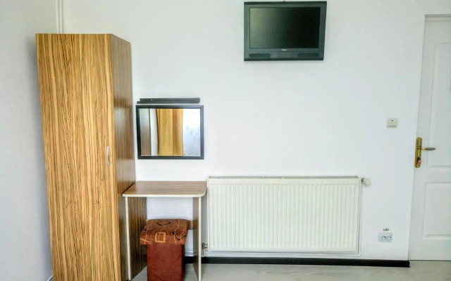 Teo Guest Rooms