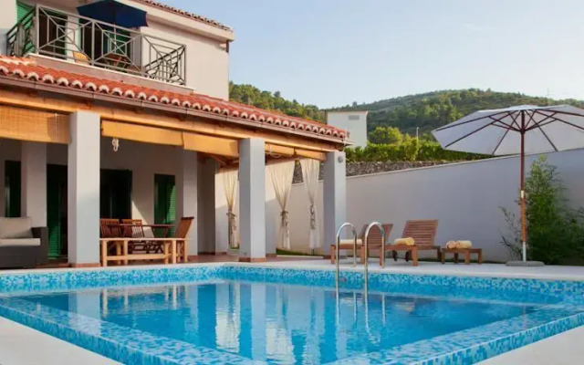 Villa Ita