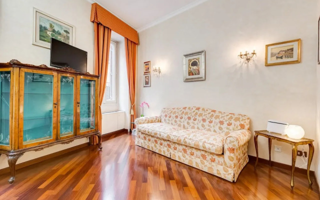 Trevi Fountain Apartments