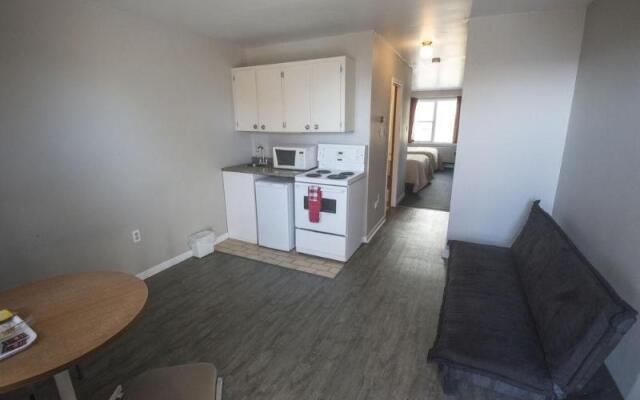 Bluenose Inn and Suites