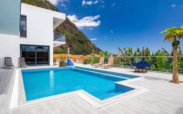 Casa Costa do Sol by MHM