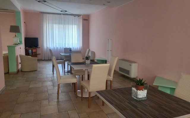 Hotel Lux