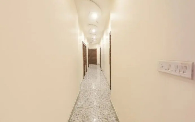 Fabexpress Paradise Inn