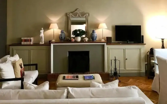 Capri Moon Guest House