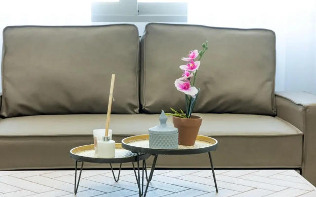 Mylos Luxury Apartment 4