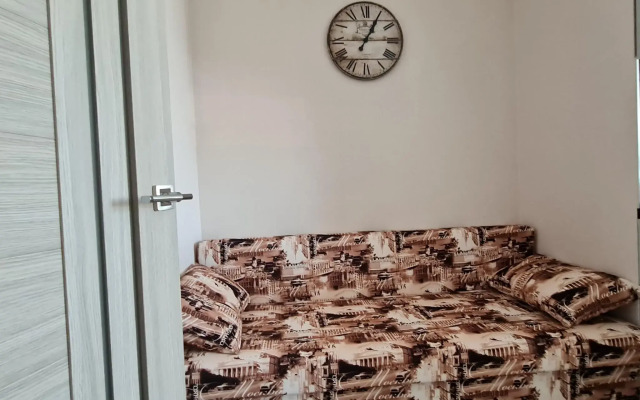 Home Sweet Home Apartment on Rasul Gamzatov Street 7
