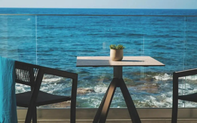 Elia Sea Suites