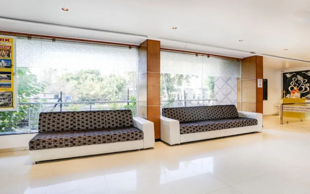 Fabhotel Kiara Govind Park