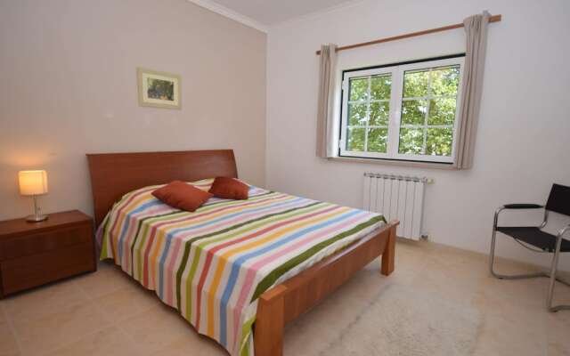 Cozy Villa near Óbidos with Private Swimming Pool
