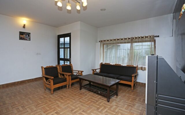 OYO 9392 Villa Riverine