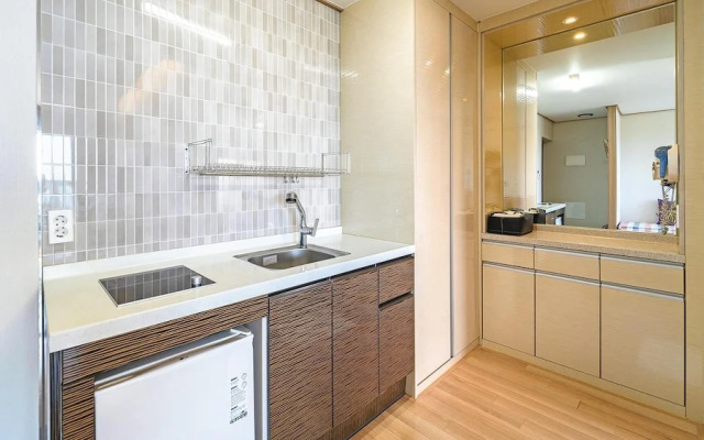 Jeju the Oceanhill Pension