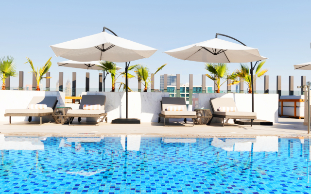 Adagio Premium The Palm