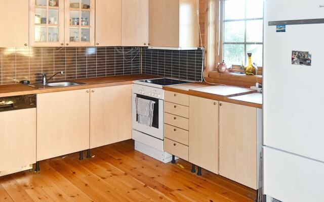 8 Person Holiday Home in Åfjord