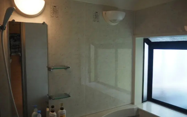 Ekimae House Samaru Hostel