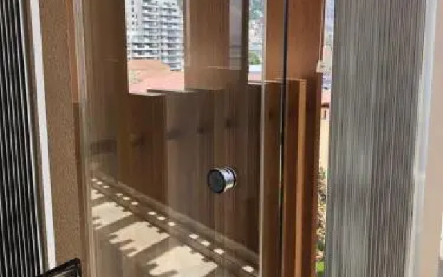 Westone Suite710-hosted by Sweetstay