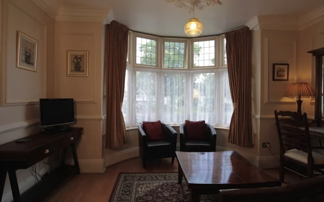 Acorn Guest House