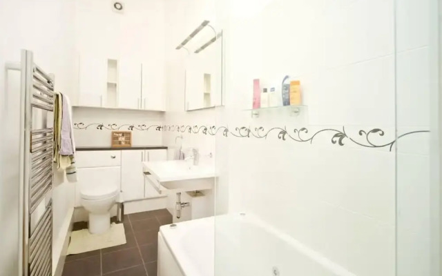 Beautiful 1-bed Apartment in Kensington, London