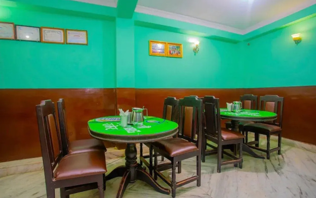 SPOT ON 516 Rapti Chandrama